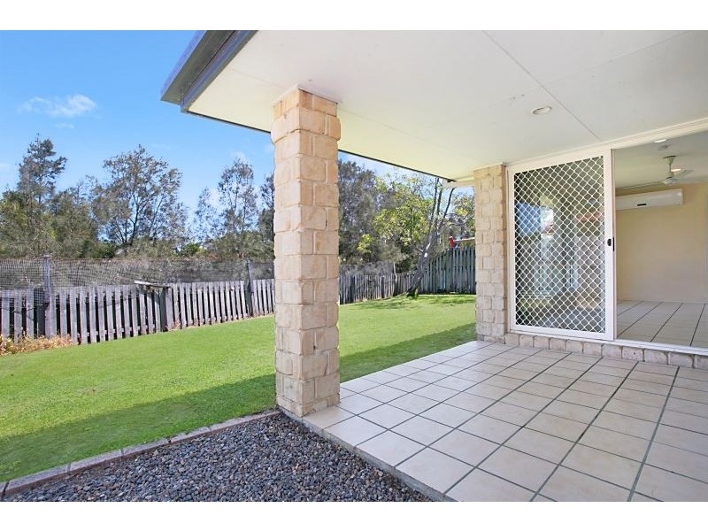 6 Tracey Cres, Varsity Lakes QLD 4227