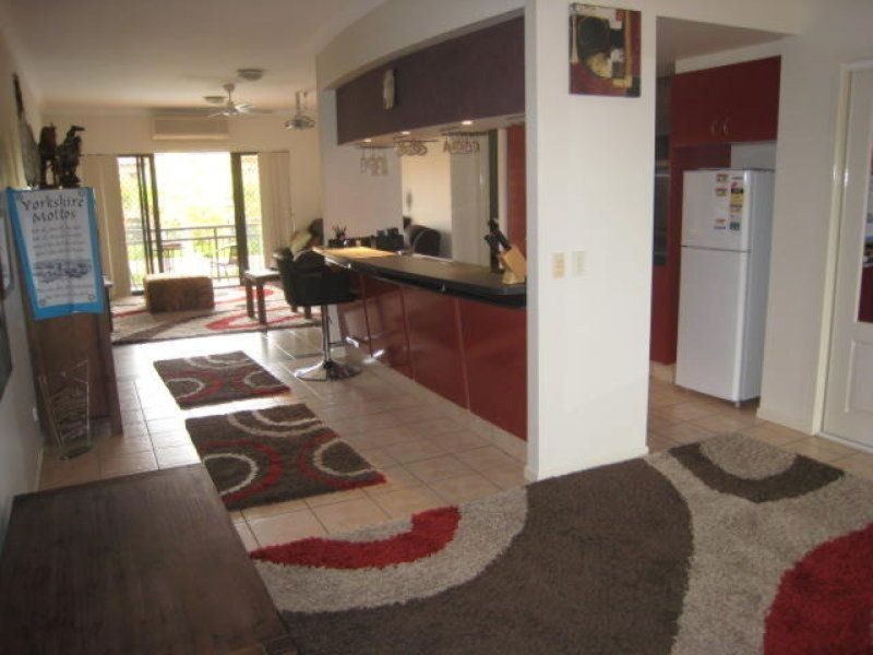 3/85 Palm Meadows Dr, Carrara QLD 4211