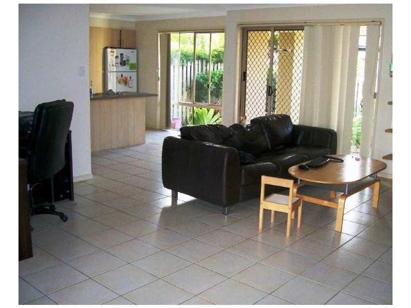 3/47 Inwood Ct, Merrimac QLD 4226