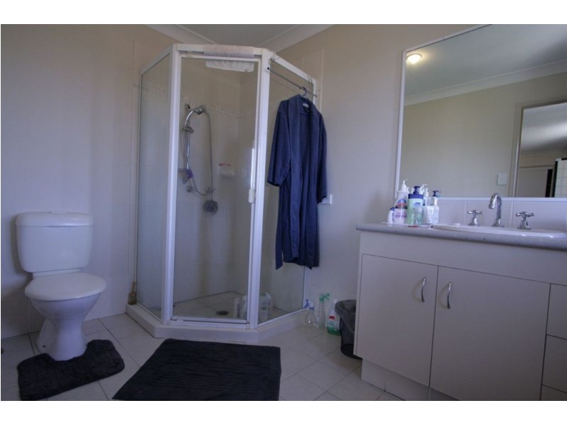 3/47 Inwood Ct, Merrimac QLD 4226