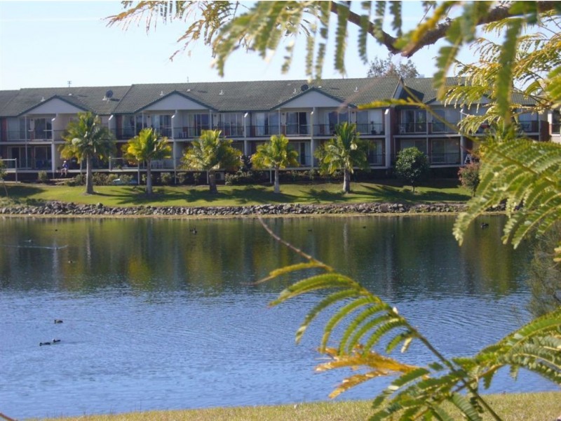 43/7 Santa Cruz Bvd, Clear Island Waters QLD 4226