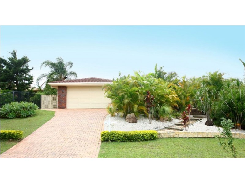 4 Carnoustie Court, Robina QLD 4226