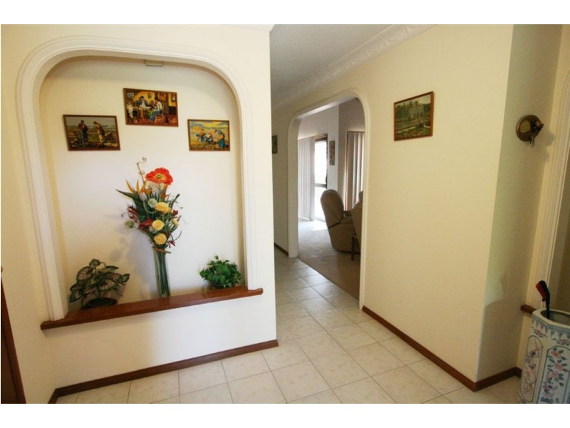 9 Belmore Ct,, Robina QLD 4226
