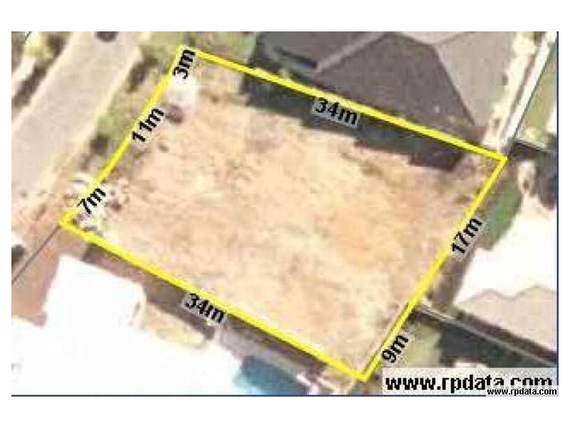 34 Great Southern Drive, Robina QLD 4226