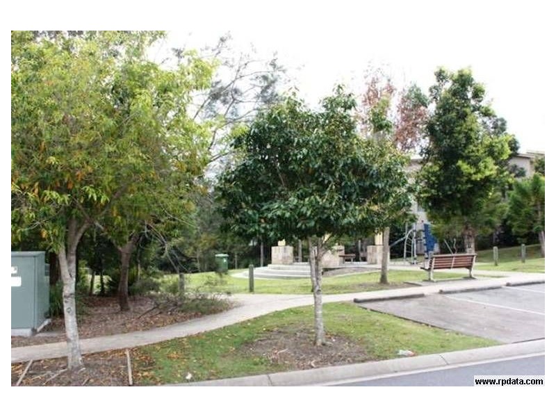 34 Great Southern Drive, Robina QLD 4226