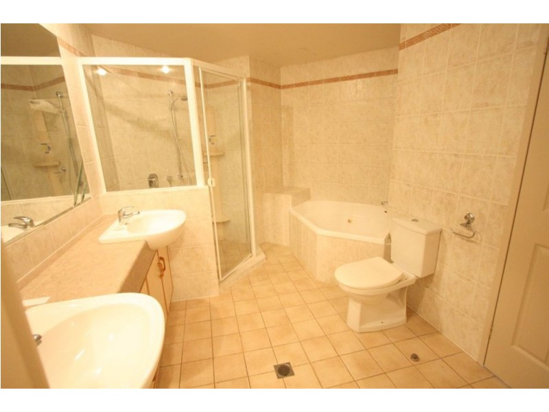 20/3400 Surfers Paradise Boulevard, Surfers Paradise QLD 4217