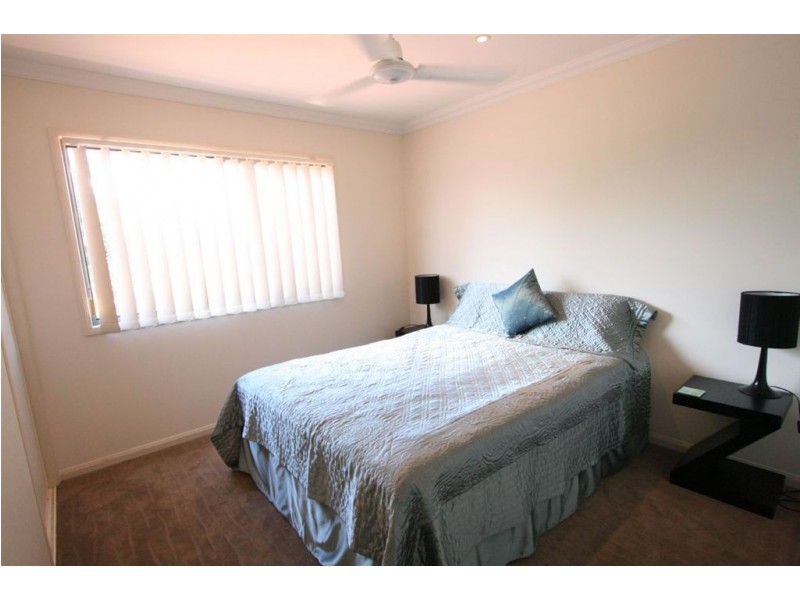 5/20 Fairway Drive, Clear Island Waters QLD 4226