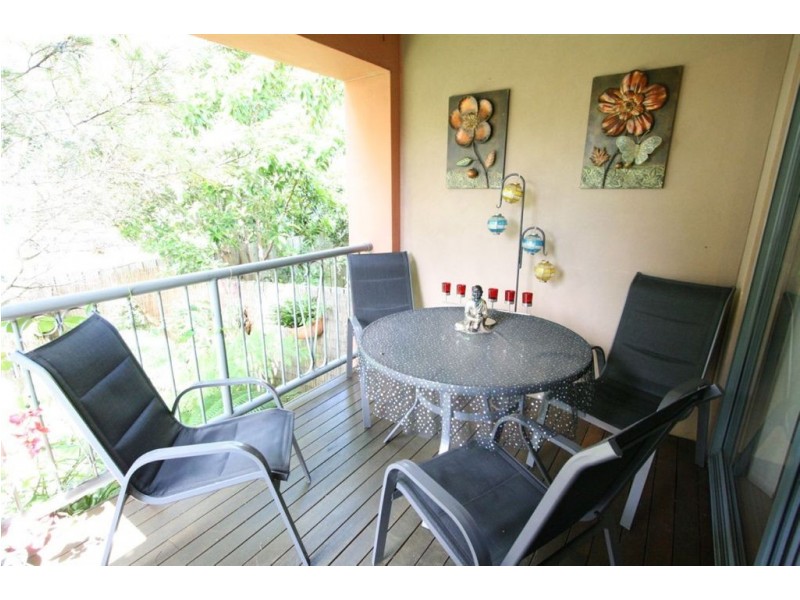 5/20 Fairway Drive, Clear Island Waters QLD 4226