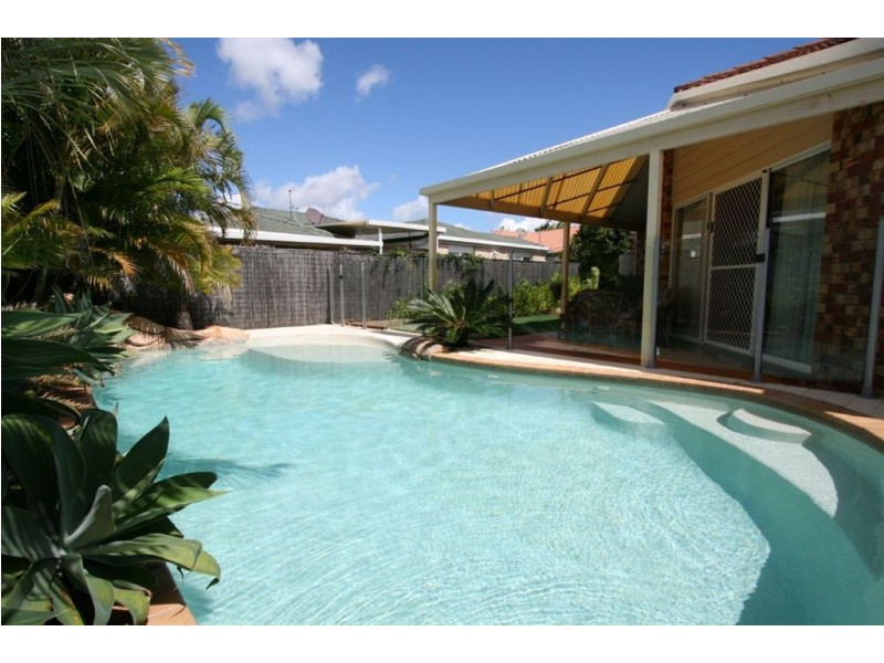 43 Stanford Avenue, Varsity Lakes QLD 4227