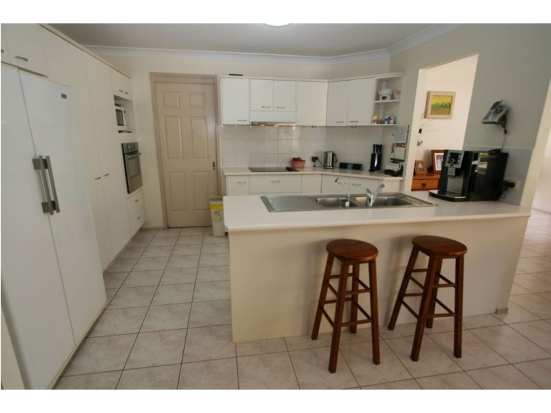 43 Stanford Avenue, Varsity Lakes QLD 4227