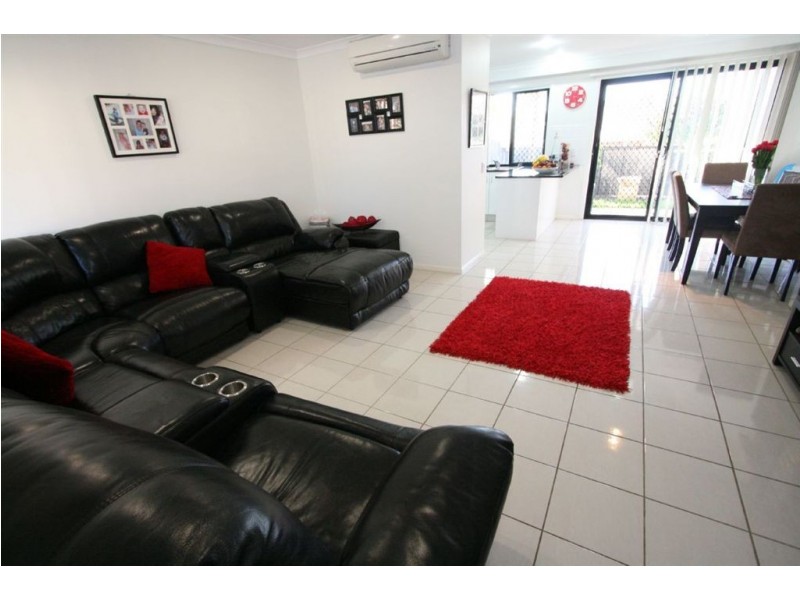 2/23 Bourton Road, Merrimac QLD 4226