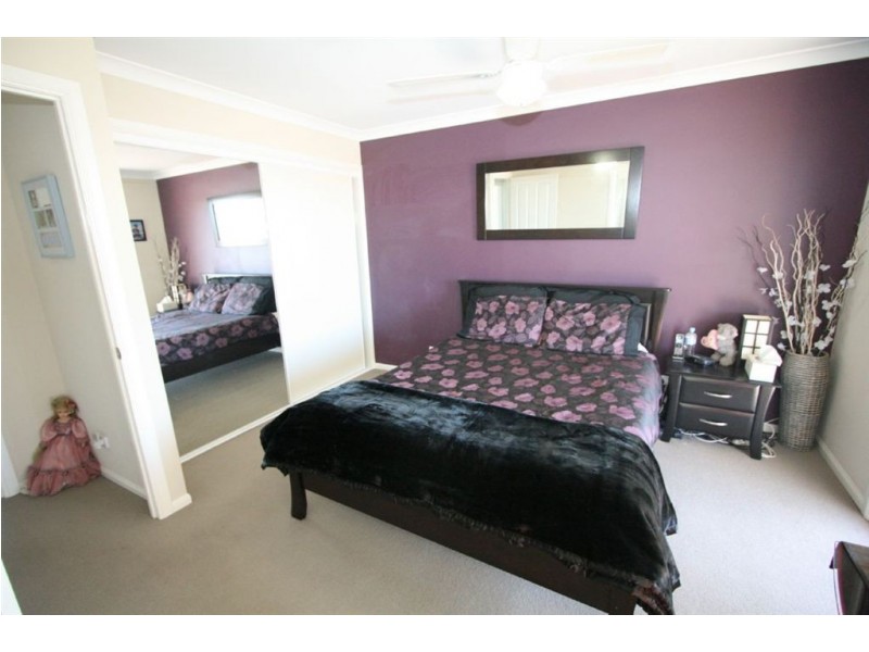 2/23 Bourton Road, Merrimac QLD 4226