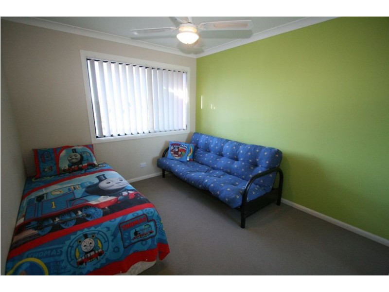 2/23 Bourton Road, Merrimac QLD 4226