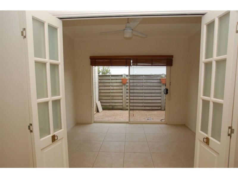 3 Rafael Place, Varsity Lakes QLD 4227