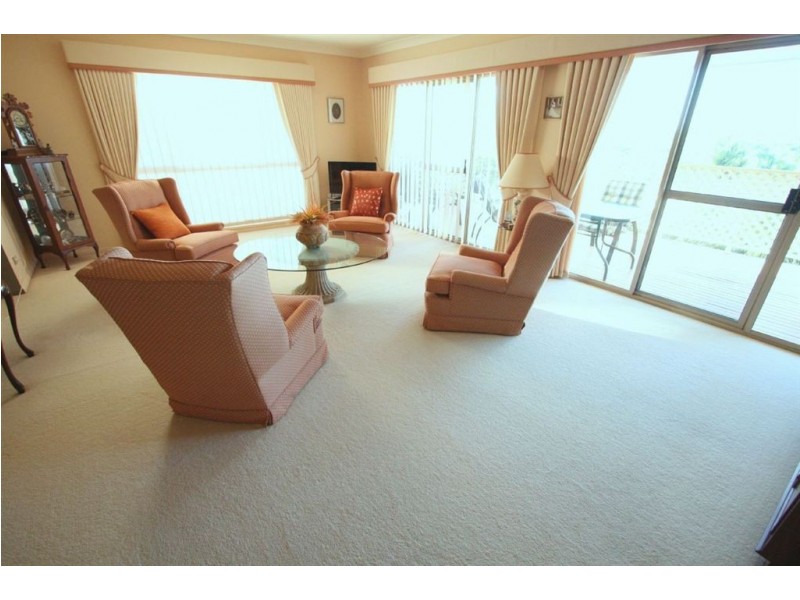 11 Pymble Place, Robina QLD 4226