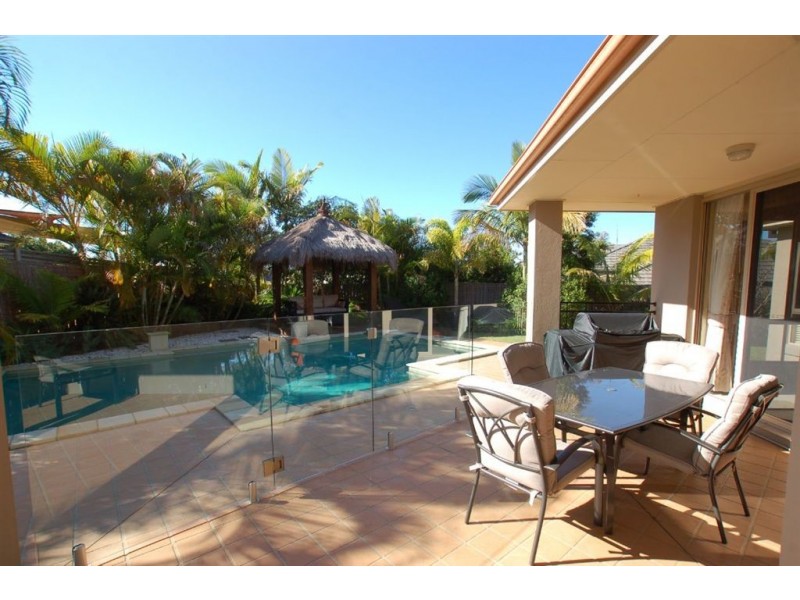 3 Duxton Drive, Varsity Lakes QLD 4227