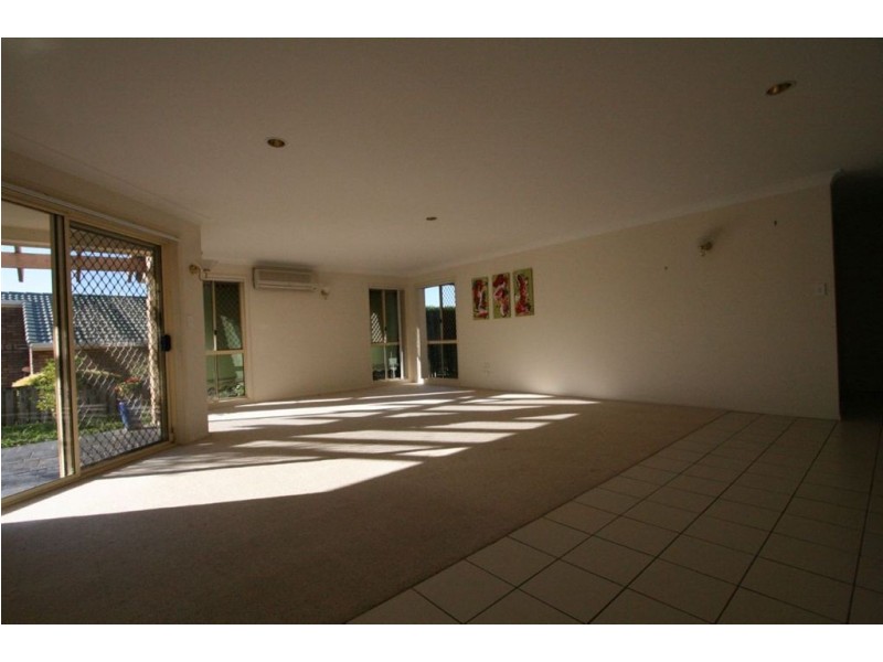 18 Birkdale Street, Robina QLD 4226