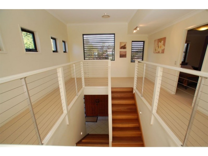 2/1 Northwestern Court, Varsity Lakes QLD 4227