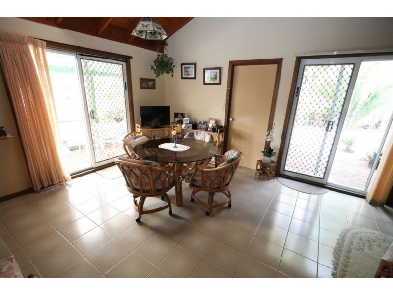 5 Manly Dr, Robina QLD 4226