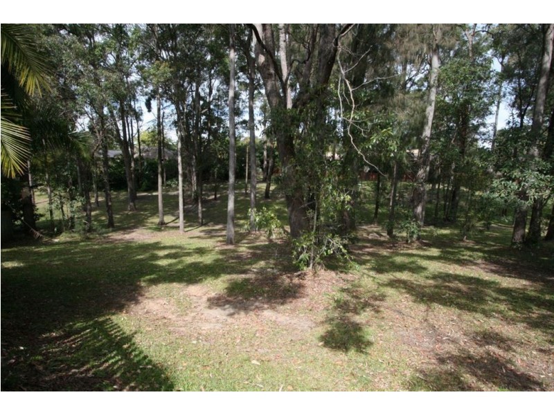 5 Manly Dr, Robina QLD 4226