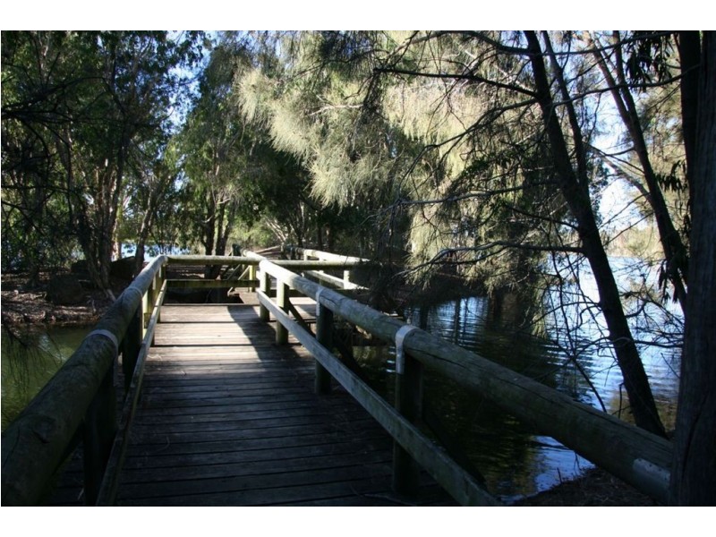 5 Manly Dr, Robina QLD 4226