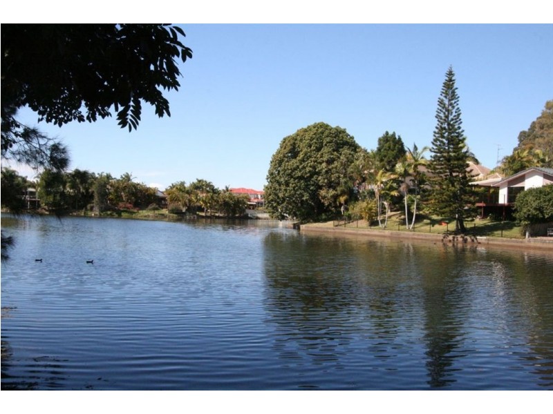 41/1 Resort Dr, Robina QLD 4226