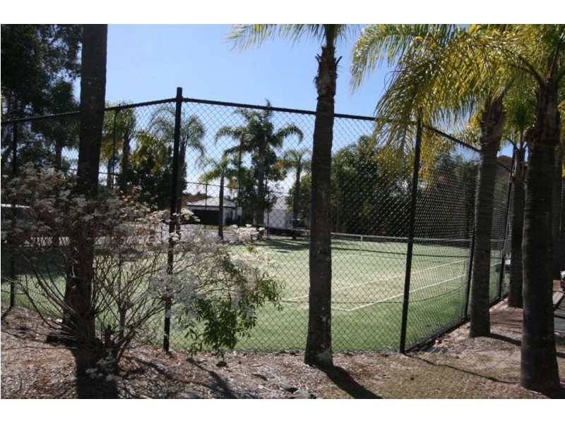 64/1 Resort Dr, Robina QLD 4226