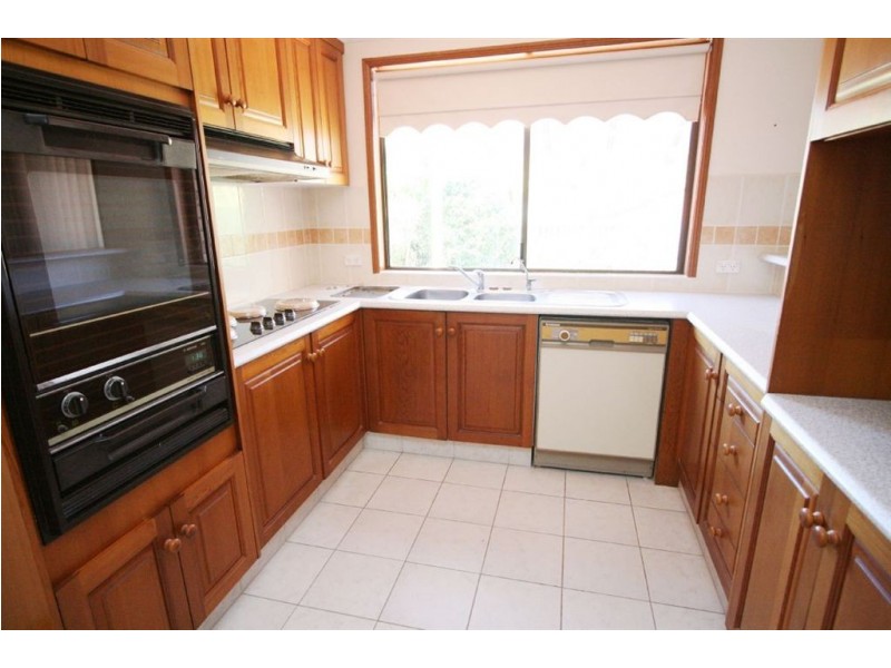 9 Belmore Close, Robina QLD 4226