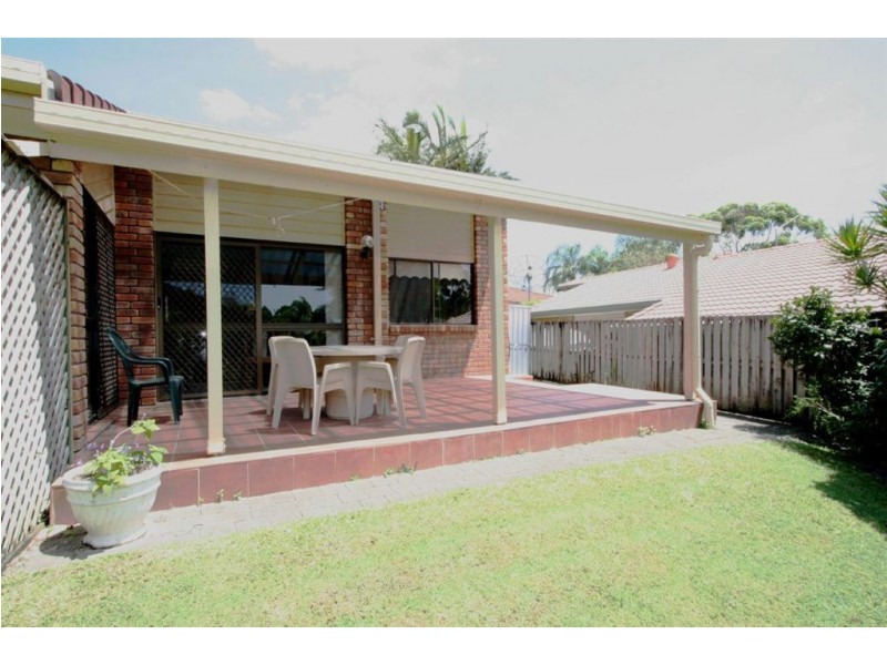 9 Belmore Close, Robina QLD 4226