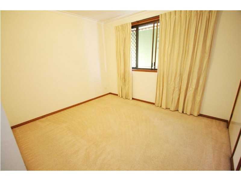 9 Belmore Close, Robina QLD 4226