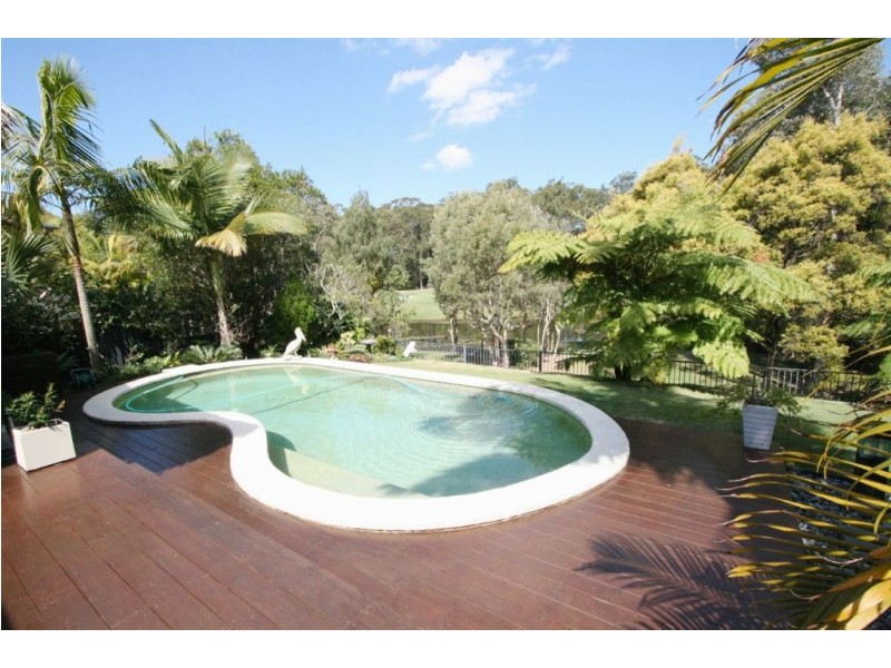 18 Carnoustie Ct, Robina QLD 4226