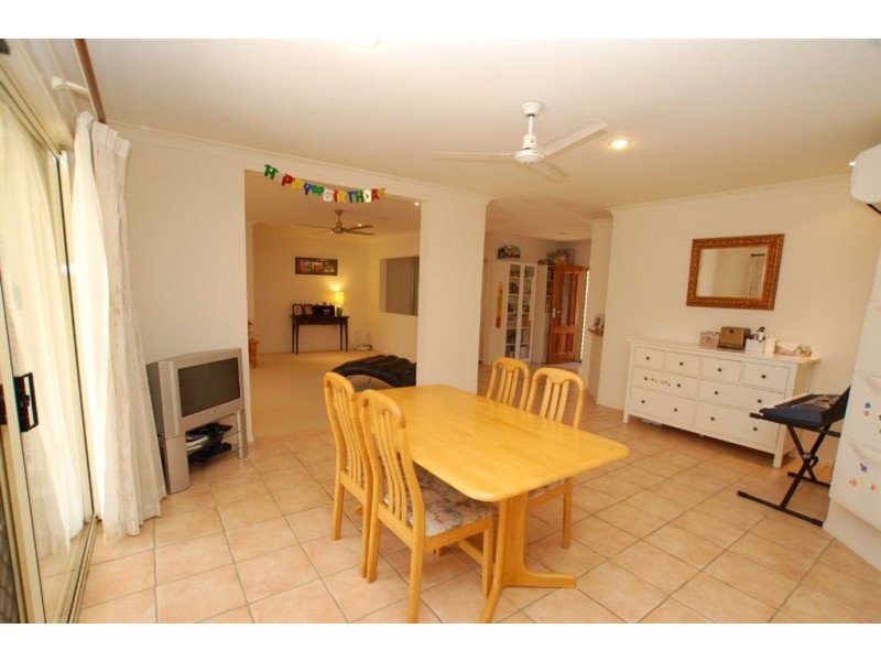 16 Torrey Pl, Robina QLD 4226