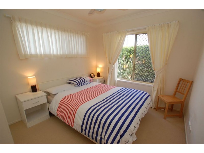 16 Torrey Pl, Robina QLD 4226