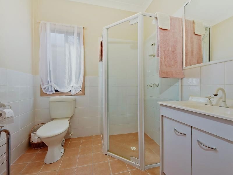 22 Gerona Cct, Varsity Lakes QLD 4227