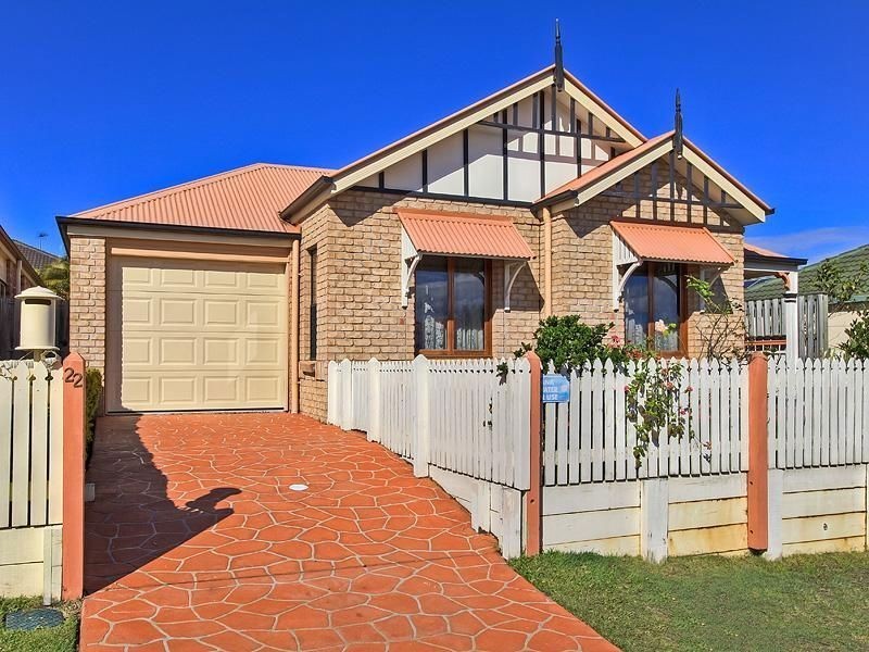 22 Gerona Cct, Varsity Lakes QLD 4227