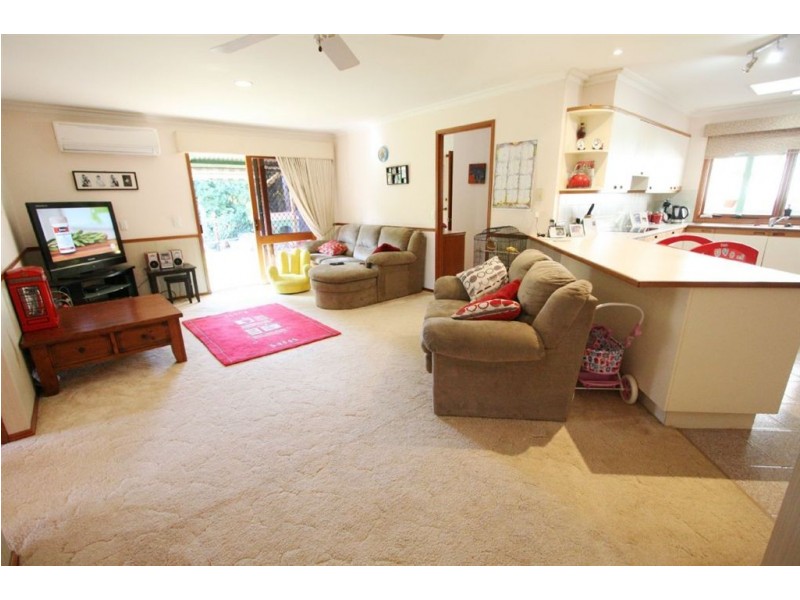 1 Kooyoonga Ct, Robina QLD 4226