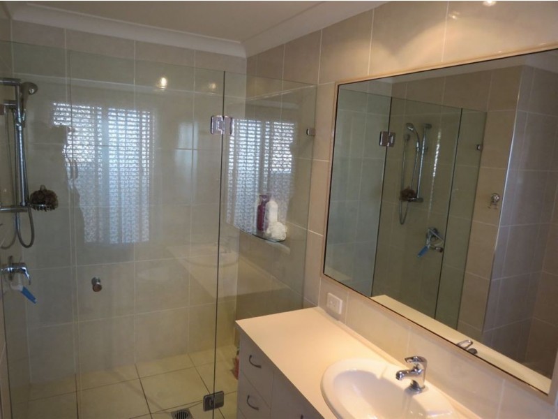 58 Merridown Drive, Merrimac QLD 4226