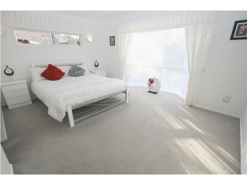 13 Anglesea Ct, Robina QLD 4226