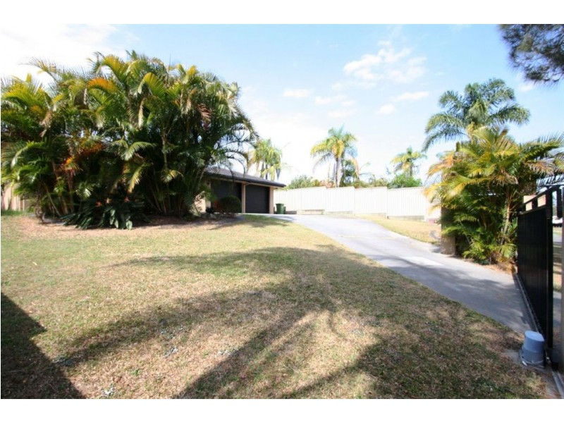 18 Cottesloe Dr, Robina QLD 4226