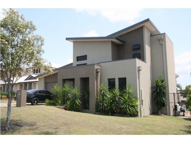 3 Corvus Way, Robina QLD 4226