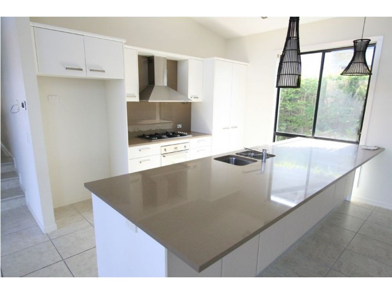 3 Corvus Way, Robina QLD 4226