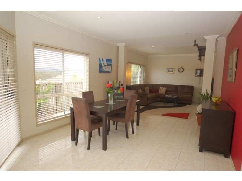 1/26 Blue Ridge Cr, Varsity Lakes QLD 4227