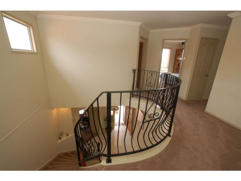 1/26 Blue Ridge Cr, Varsity Lakes QLD 4227