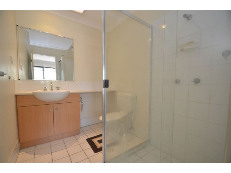 7/1 Gammon Dr, Varsity Lakes QLD 4227