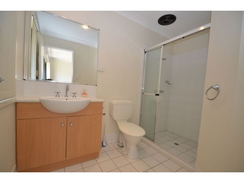 7/1 Gammon Dr, Varsity Lakes QLD 4227