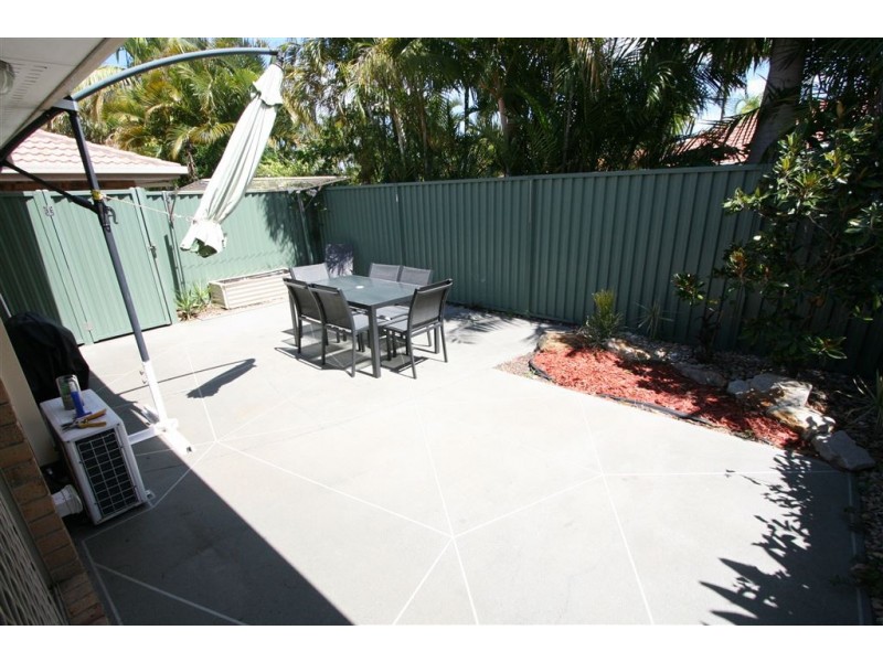 6/5 Pontoon Pl, Varsity Lakes QLD 4227