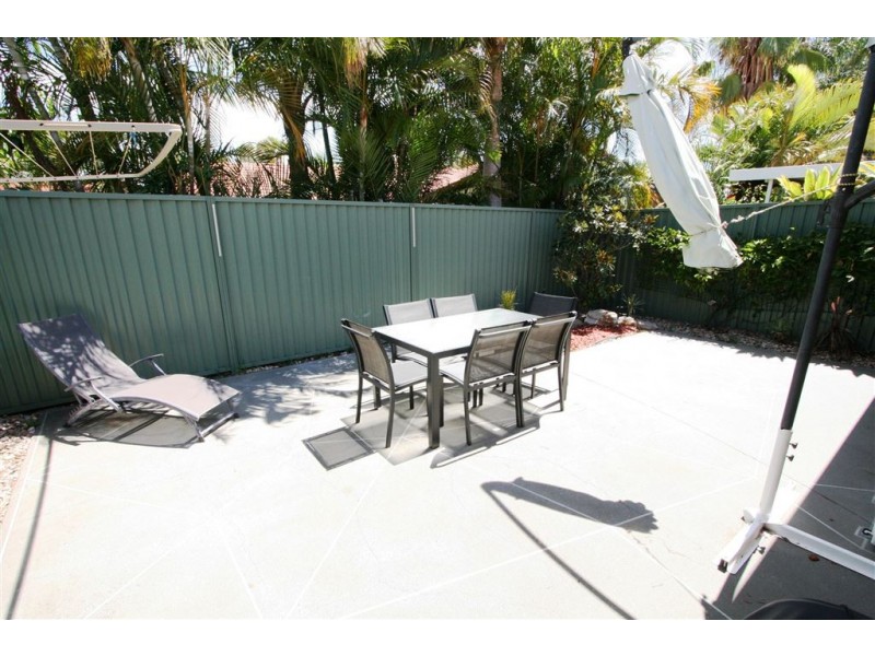 6/5 Pontoon Pl, Varsity Lakes QLD 4227