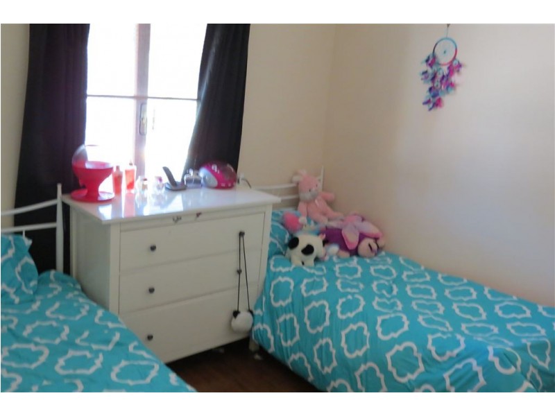9 Tourangeau Cr, Varsity Lakes QLD 4227
