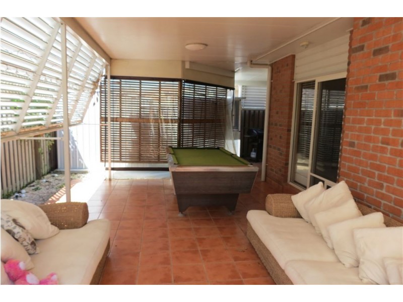 9 Tourangeau Cr, Varsity Lakes QLD 4227