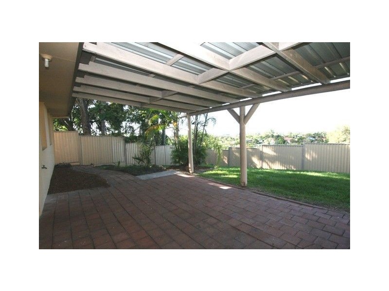 1 Jancoon Street, Carrara QLD 4211